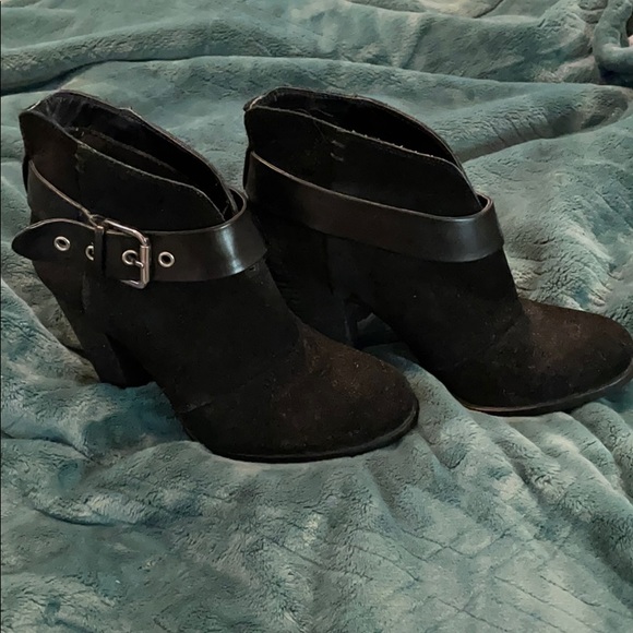 Jessica Simpson Black Suede Booties - Picture 2 of 5